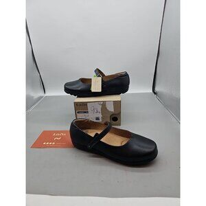 Taos Footwear Black Leather Mary Jane Flats with Strap